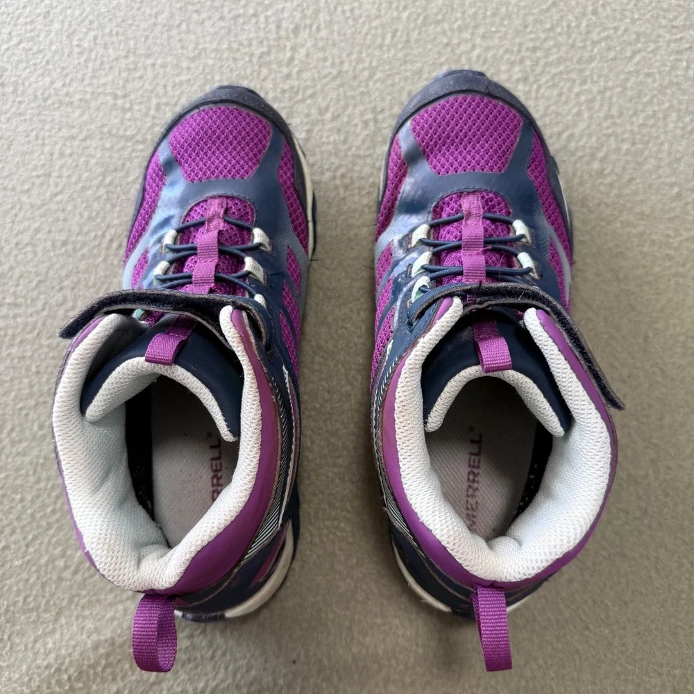 Merrell kids moab